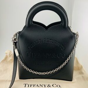 Return To Tiffany Heart Purse in Black